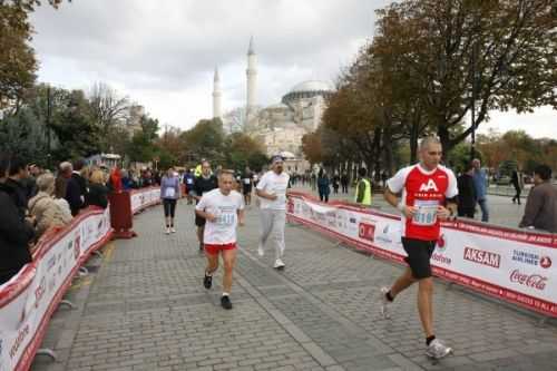 MARATONA DI ISTANBUL - EURASIA 2013